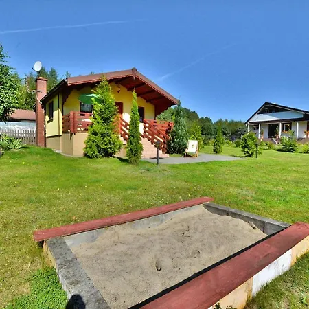 Vakantiehuis Close To The Shore, Dabrowica